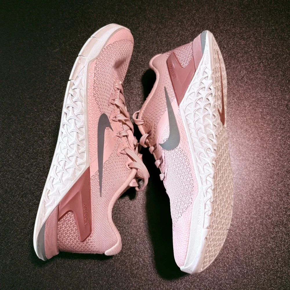 Nike Metcon 4 Shoes Womens 5.5 Pink Cross Training Workout Walking Gym Sneakers
